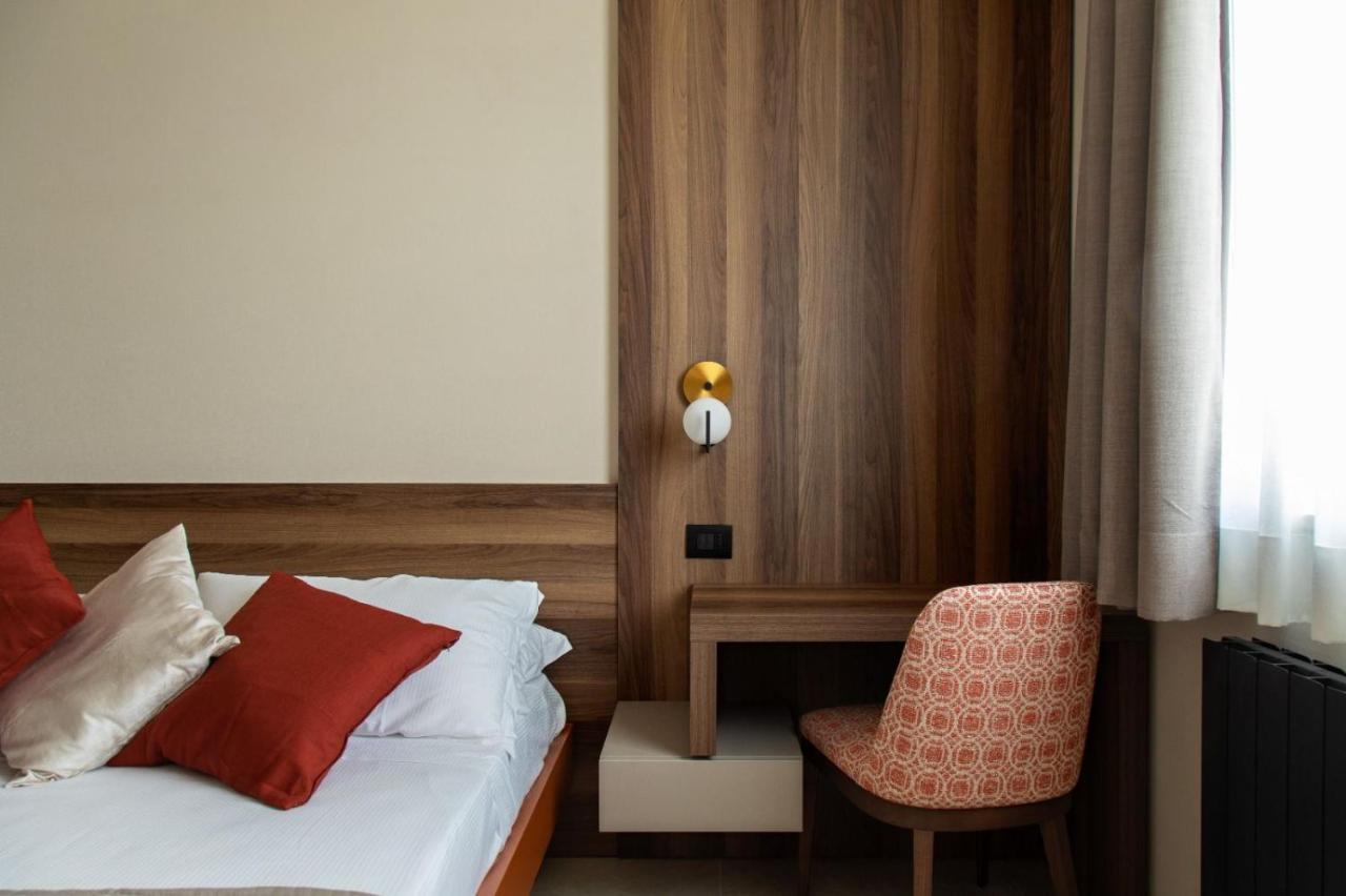 Destasu' Bed And Wellness Hotel Castel del Monte  Ngoại thất bức ảnh