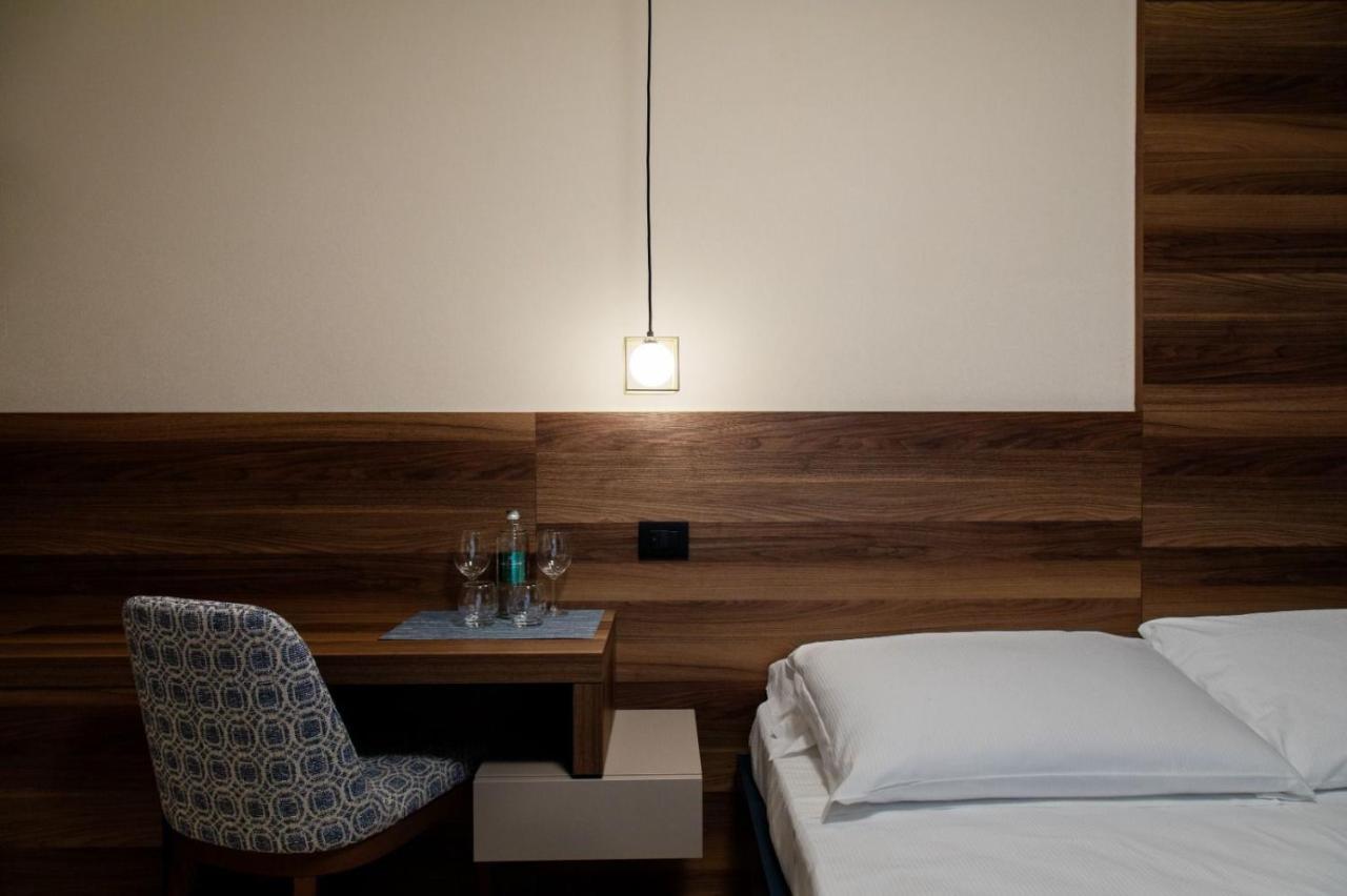 Destasu' Bed And Wellness Hotel Castel del Monte  Ngoại thất bức ảnh