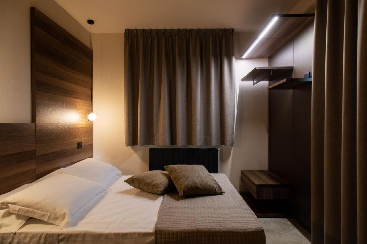 Destasu' Bed And Wellness Hotel Castel del Monte  Ngoại thất bức ảnh