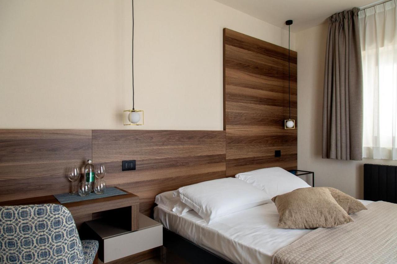 Destasu' Bed And Wellness Hotel Castel del Monte  Ngoại thất bức ảnh