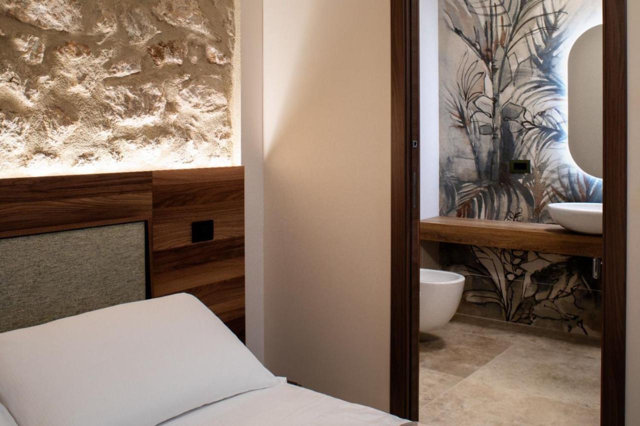 Destasu' Bed And Wellness Hotel Castel del Monte  Ngoại thất bức ảnh